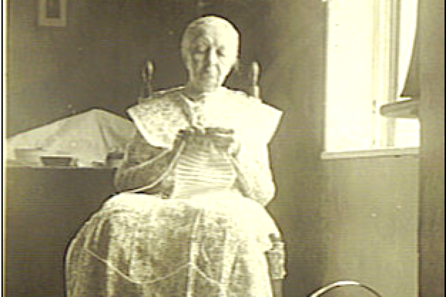The Last Eldress of the Watervliet Shakers Eldress Anna Case (1855-1938)