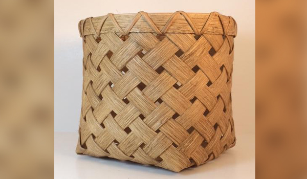 a weaved basket